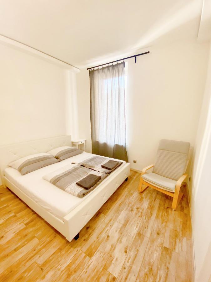 Luxury Apartment In The Centre Ac Parking Garden Budapest Exterior foto